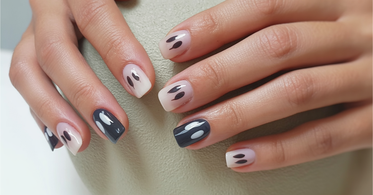20+ Ghost Face Nails You Can’t Get Around on Pinterest Rn